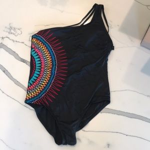 Laundry by Shelli Segal one piece bathing suit